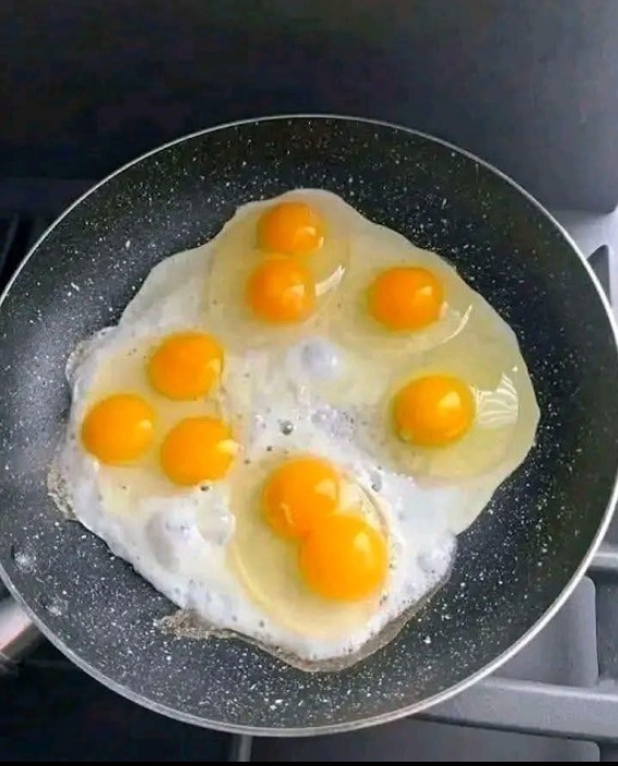 Hoeveel eieren zitten er in de pan?!