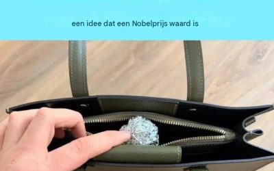Ik heb altijd een klein balletje aluminiumfolie in mijn tas; ik zag het bij een vriend thuis: een idee dat een Nobelprijs waard is.